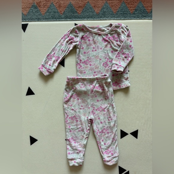 Mon Petit|Baby girl,toddler super soft Pink Floral Pajama Set•••24M,cozy vibes - Picture 4 of 5